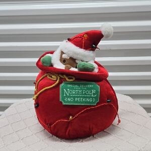 Wondershop Black Santa plush (ANIMATED) Santa Pops Out And Dances